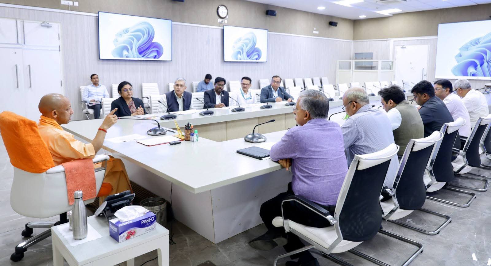 एलपीजी आपूर्ति की स्थिति की मुख्यमंत्री ने की समीक्षा